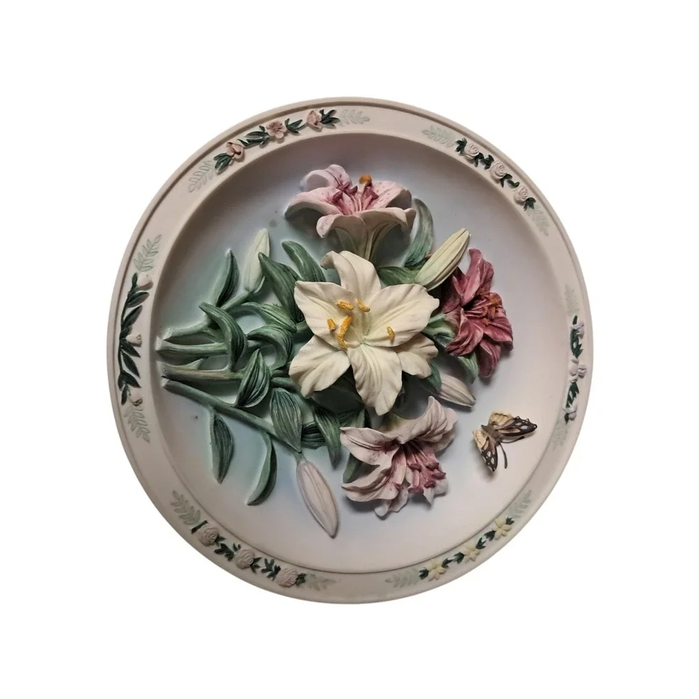THE LILY GARDEN Plate Lena Liu's Beautiful Gardens #4.  3D Lillies And Butterfly